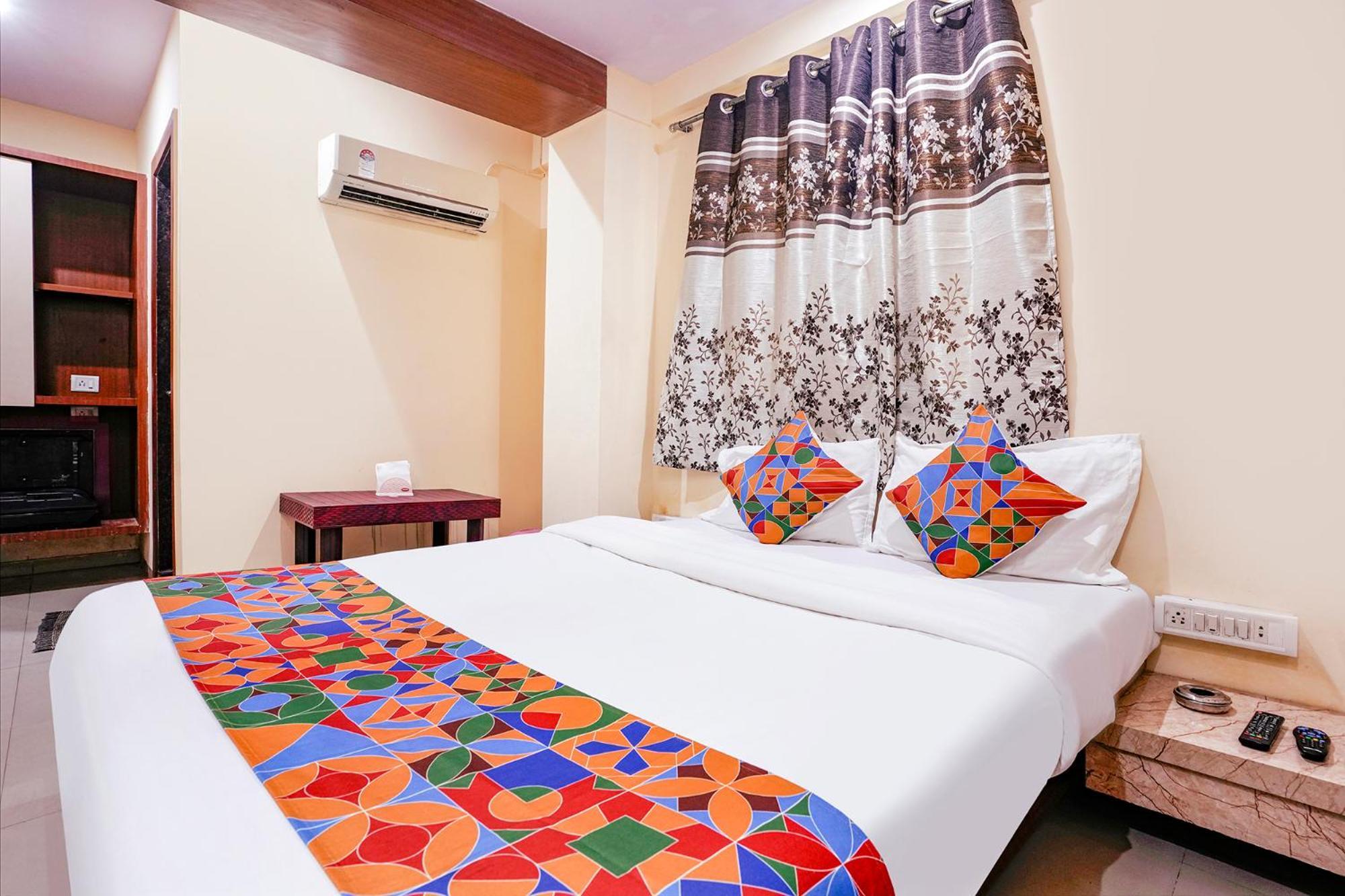 Fabhotel Everest Vashi Exterior foto